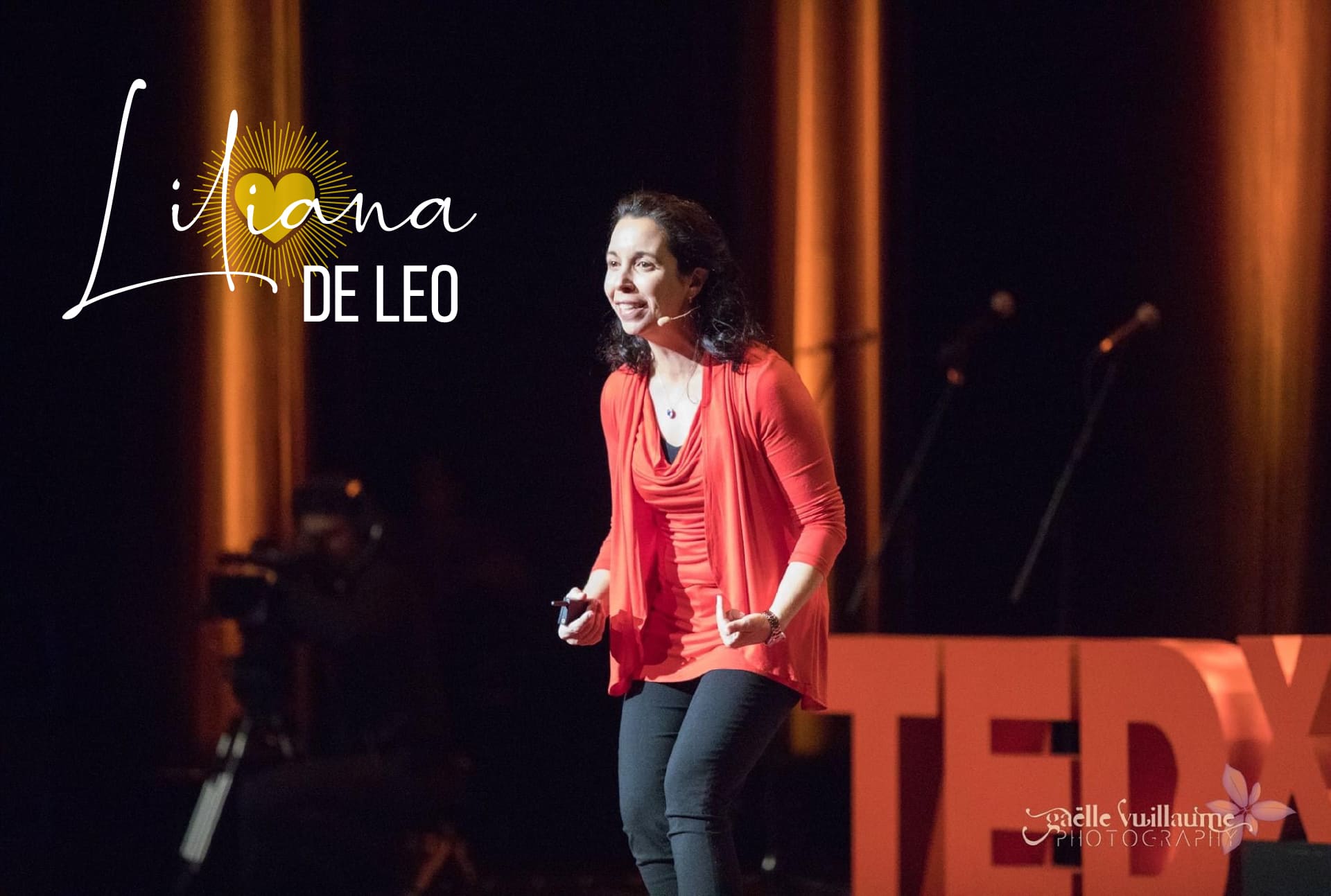 Liliana DeLeo - TEDxMontrealWomen - Laughter Yoga Master Trainer - Living Laughter Academy